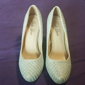 BELLA LUNA Sz 7 Formal 3" Pumps, Round Toe, Covered With Rhinestones/pearls